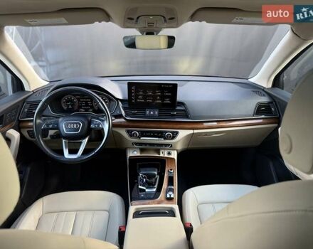 Черный Ауди Ку 5, объемом двигателя 1.98 л и пробегом 60 тыс. км за 30900 $, фото 80 на Automoto.ua