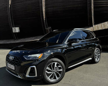 Чорний Ауді Ку 5, об'ємом двигуна 2 л та пробігом 50 тис. км за 39500 $, фото 1 на Automoto.ua