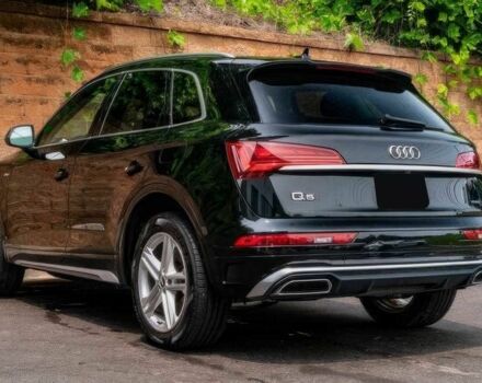 Ауді Ку 5 2021 у Чернівцях на Automoto.ua Чорний Ауді Ку 5, об'ємом двигуна 2 л та пробігом 28 тис. км за 19990 $, фото 7 на Automoto.ua