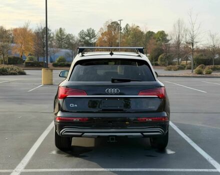 Чорний Ауді Ку 5, об'ємом двигуна 2 л та пробігом 28 тис. км за 22800 $, фото 4 на Automoto.ua