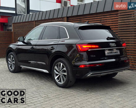 Чорний Ауді Ку 5, об'ємом двигуна 1.98 л та пробігом 49 тис. км за 33000 $, фото 4 на Automoto.ua