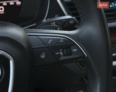 Черный Ауди Ку 5, объемом двигателя 1.98 л и пробегом 61 тыс. км за 37300 $, фото 62 на Automoto.ua