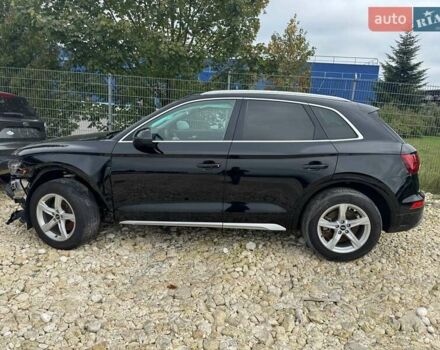 Черный Ауди Ку 5, объемом двигателя 2 л и пробегом 31 тыс. км за 24500 $, фото 6 на Automoto.ua