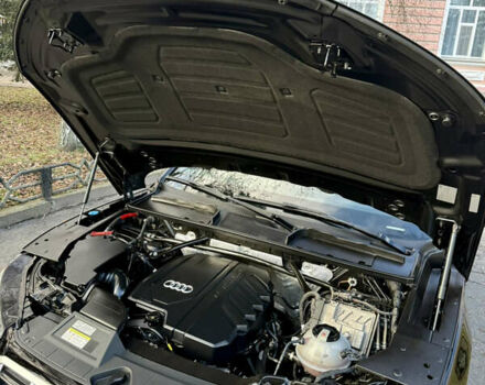 Чорний Ауді Ку 5, об'ємом двигуна 2 л та пробігом 99 тис. км за 33900 $, фото 11 на Automoto.ua