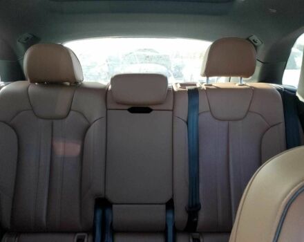 Чорний Ауді Ку 5, об'ємом двигуна 2 л та пробігом 117 тис. км за 12900 $, фото 9 на Automoto.ua