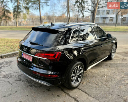 Чорний Ауді Ку 5, об'ємом двигуна 2 л та пробігом 99 тис. км за 33900 $, фото 4 на Automoto.ua