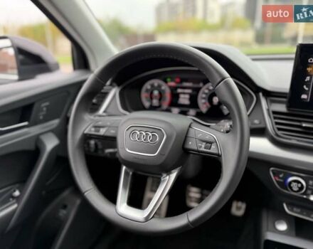 Черный Ауди Ку 5, объемом двигателя 1.97 л и пробегом 31 тыс. км за 55500 $, фото 54 на Automoto.ua