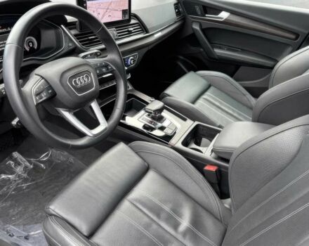 Черный Ауди Ку 5, объемом двигателя 2 л и пробегом 26 тыс. км за 10400 $, фото 9 на Automoto.ua