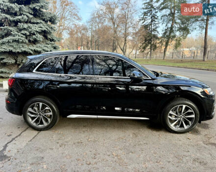 Чорний Ауді Ку 5, об'ємом двигуна 2 л та пробігом 99 тис. км за 33900 $, фото 3 на Automoto.ua