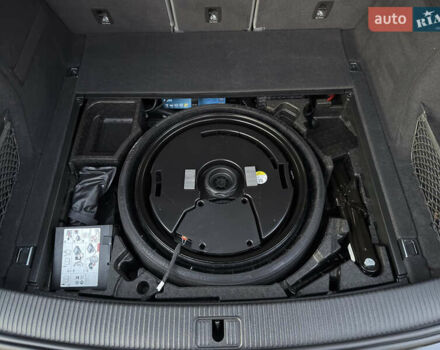 Черный Ауди Ку 5, объемом двигателя 1.98 л и пробегом 61 тыс. км за 37300 $, фото 72 на Automoto.ua