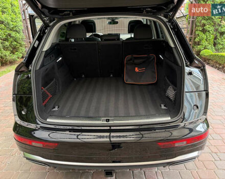 Черный Ауди Ку 5, объемом двигателя 1.98 л и пробегом 33 тыс. км за 44300 $, фото 25 на Automoto.ua