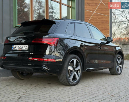 Черный Ауди Ку 5, объемом двигателя 1.98 л и пробегом 61 тыс. км за 37300 $, фото 21 на Automoto.ua