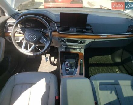 Черный Ауди Ку 5, объемом двигателя 1.98 л и пробегом 101 тыс. км за 11500 $, фото 7 на Automoto.ua