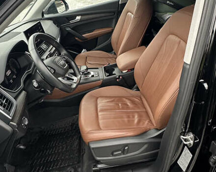 Черный Ауди Ку 5, объемом двигателя 1.97 л и пробегом 77 тыс. км за 43000 $, фото 12 на Automoto.ua