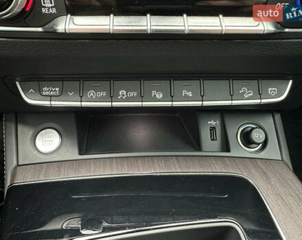 Ауди Ку 5 2021 в Киеве на Automoto.ua Черный Ауди Ку 5, объемом двигателя 1.98 л и пробегом 55 тыс. км за 37900 $, фото 32 на Automoto.ua