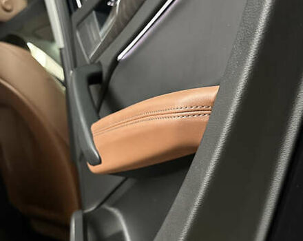 Черный Ауди Ку 5, объемом двигателя 1.97 л и пробегом 77 тыс. км за 43000 $, фото 21 на Automoto.ua