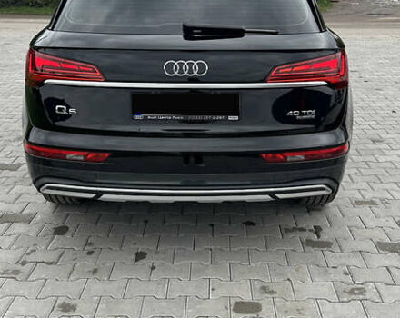 Черный Ауди Ку 5, объемом двигателя 1.97 л и пробегом 77 тыс. км за 43000 $, фото 5 на Automoto.ua