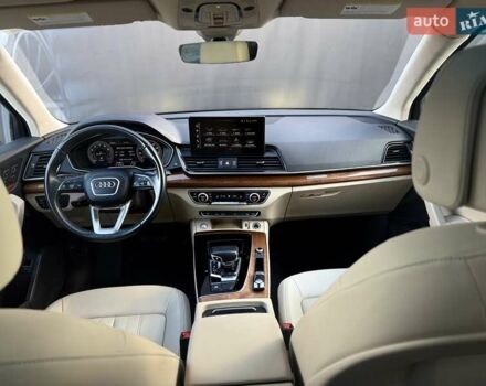 Черный Ауди Ку 5, объемом двигателя 1.98 л и пробегом 60 тыс. км за 30900 $, фото 78 на Automoto.ua