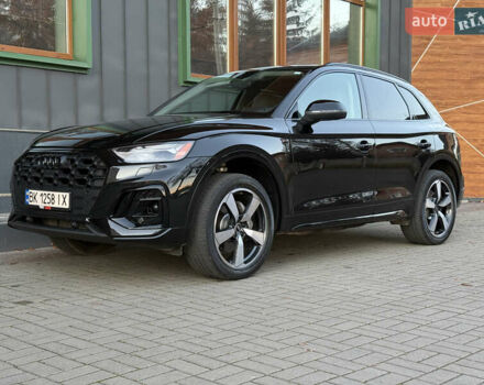 Черный Ауди Ку 5, объемом двигателя 1.98 л и пробегом 61 тыс. км за 37300 $, фото 13 на Automoto.ua