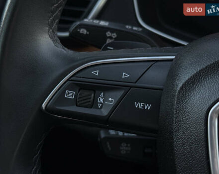 Черный Ауди Ку 5, объемом двигателя 1.98 л и пробегом 61 тыс. км за 37300 $, фото 61 на Automoto.ua