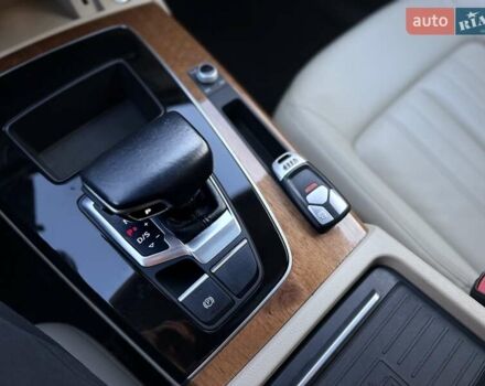 Черный Ауди Ку 5, объемом двигателя 1.98 л и пробегом 60 тыс. км за 30900 $, фото 58 на Automoto.ua