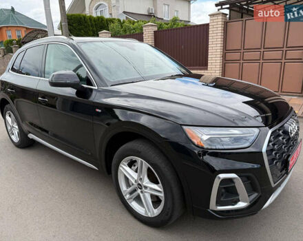 Черный Ауди Ку 5, объемом двигателя 1.98 л и пробегом 33 тыс. км за 44300 $, фото 1 на Automoto.ua