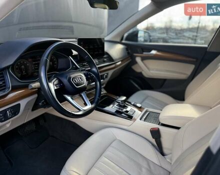 Черный Ауди Ку 5, объемом двигателя 1.98 л и пробегом 60 тыс. км за 30900 $, фото 47 на Automoto.ua