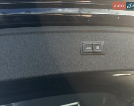 Черный Ауди Ку 5, объемом двигателя 1.98 л и пробегом 60 тыс. км за 30900 $, фото 34 на Automoto.ua