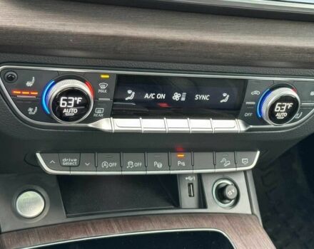 Черный Ауди Ку 5, объемом двигателя 2 л и пробегом 26 тыс. км за 10400 $, фото 11 на Automoto.ua