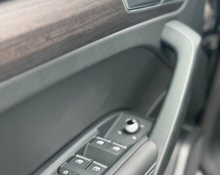 Чорний Ауді Ку 5, об'ємом двигуна 2 л та пробігом 39 тис. км за 35300 $, фото 13 на Automoto.ua