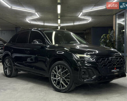 Ауди Ку 5 2021 в Одессе на Automoto.ua Черный Ауди Ку 5, объемом двигателя 1.98 л и пробегом 42 тыс. км за 35900 $, фото 1 на Automoto.ua