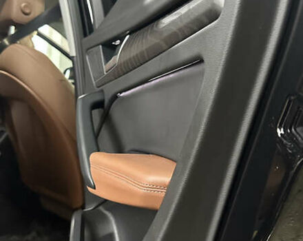 Черный Ауди Ку 5, объемом двигателя 1.97 л и пробегом 77 тыс. км за 43000 $, фото 20 на Automoto.ua