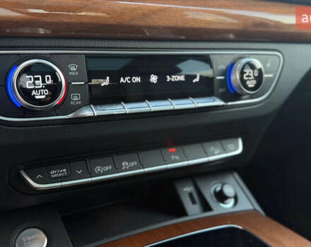 Черный Ауди Ку 5, объемом двигателя 1.98 л и пробегом 127 тыс. км за 30000 $, фото 8 на Automoto.ua