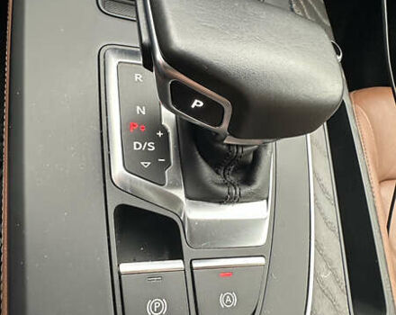 Черный Ауди Ку 5, объемом двигателя 1.97 л и пробегом 77 тыс. км за 43000 $, фото 18 на Automoto.ua