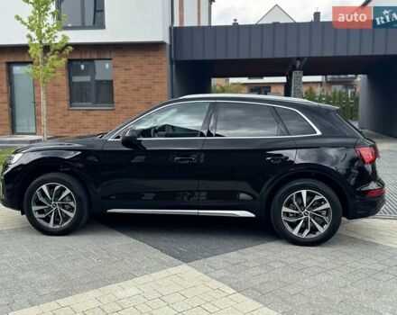 Чорний Ауді Ку 5, об'ємом двигуна 2 л та пробігом 39 тис. км за 35300 $, фото 2 на Automoto.ua