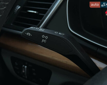 Черный Ауди Ку 5, объемом двигателя 1.98 л и пробегом 61 тыс. км за 37300 $, фото 64 на Automoto.ua