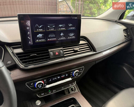 Черный Ауди Ку 5, объемом двигателя 1.98 л и пробегом 33 тыс. км за 44300 $, фото 23 на Automoto.ua