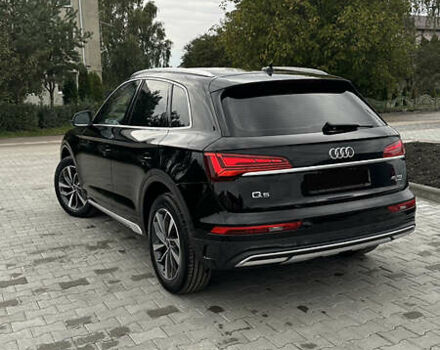 Черный Ауди Ку 5, объемом двигателя 1.97 л и пробегом 77 тыс. км за 43000 $, фото 6 на Automoto.ua