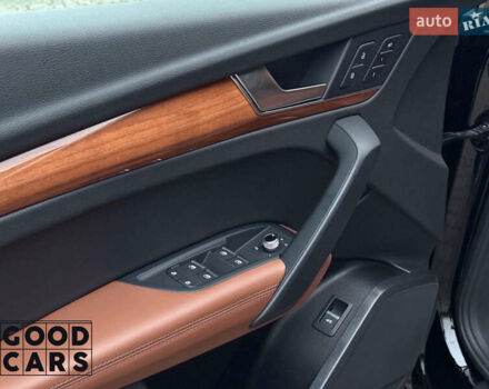 Чорний Ауді Ку 5, об'ємом двигуна 1.98 л та пробігом 49 тис. км за 33000 $, фото 16 на Automoto.ua