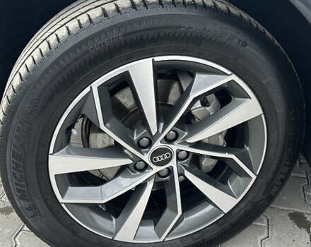 Черный Ауди Ку 5, объемом двигателя 1.97 л и пробегом 77 тыс. км за 43000 $, фото 8 на Automoto.ua