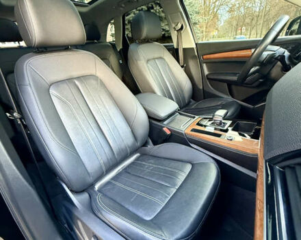 Чорний Ауді Ку 5, об'ємом двигуна 2 л та пробігом 99 тис. км за 33900 $, фото 21 на Automoto.ua