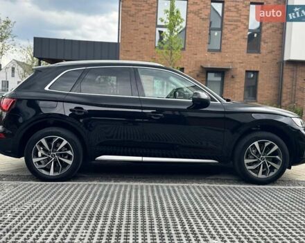 Чорний Ауді Ку 5, об'ємом двигуна 2 л та пробігом 39 тис. км за 35300 $, фото 6 на Automoto.ua