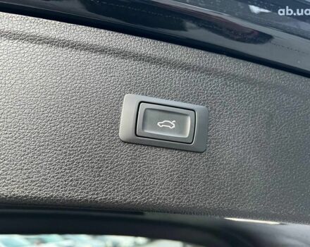 Черный Ауди Ку 5, объемом двигателя 2 л и пробегом 65 тыс. км за 38590 $, фото 40 на Automoto.ua