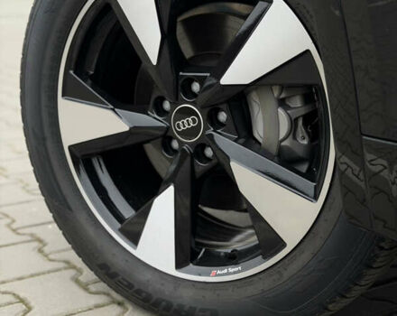 Черный Ауди Ку 5, объемом двигателя 2 л и пробегом 7 тыс. км за 37000 $, фото 15 на Automoto.ua