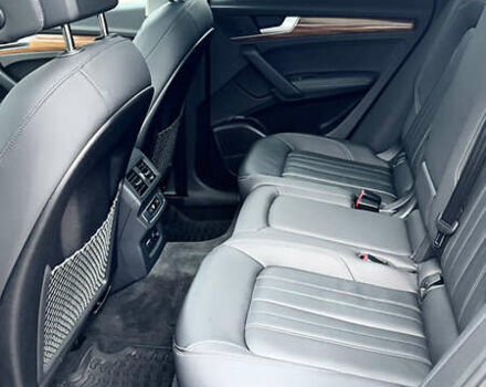 Черный Ауди Ку 5, объемом двигателя 1.98 л и пробегом 58 тыс. км за 38700 $, фото 26 на Automoto.ua