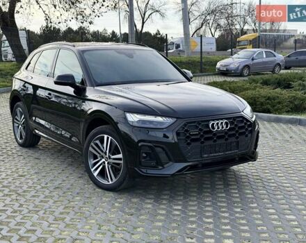 Черный Ауди Ку 5, объемом двигателя 2 л и пробегом 33 тыс. км за 47500 $, фото 6 на Automoto.ua