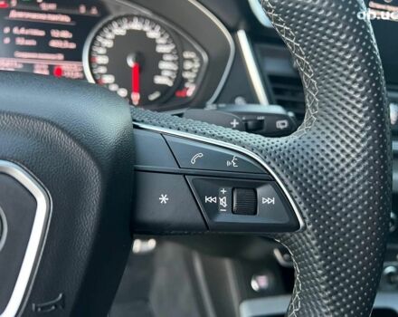 Черный Ауди Ку 5, объемом двигателя 2 л и пробегом 65 тыс. км за 38590 $, фото 23 на Automoto.ua