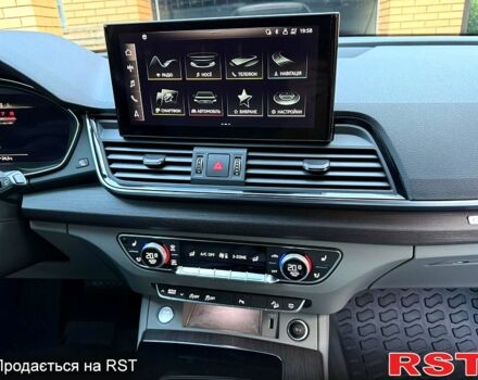 Черный Ауди Ку 5, объемом двигателя 2 л и пробегом 75 тыс. км за 37950 $, фото 7 на Automoto.ua