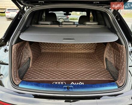 Черный Ауди Ку 5, объемом двигателя 2 л и пробегом 33 тыс. км за 47500 $, фото 17 на Automoto.ua