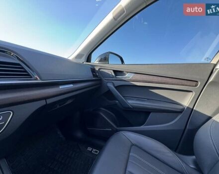 Черный Ауди Ку 5, объемом двигателя 1.98 л и пробегом 40 тыс. км за 44900 $, фото 56 на Automoto.ua